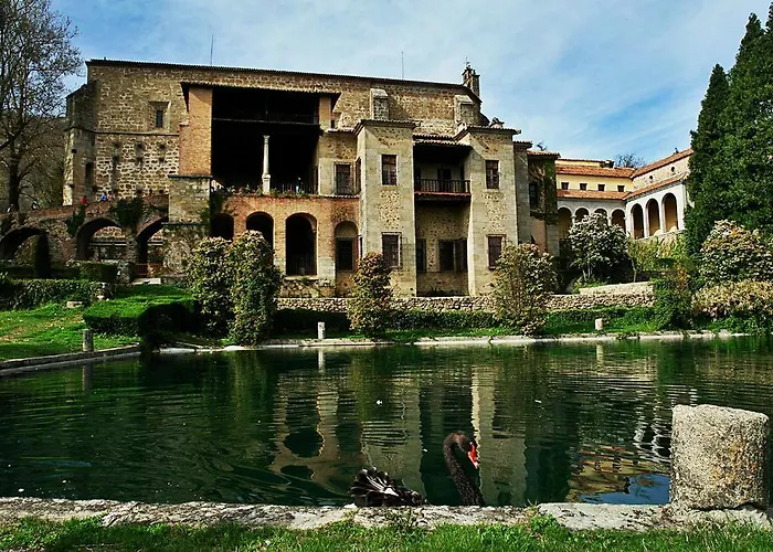 Apartamentos Rurales Cumbres De Gredos